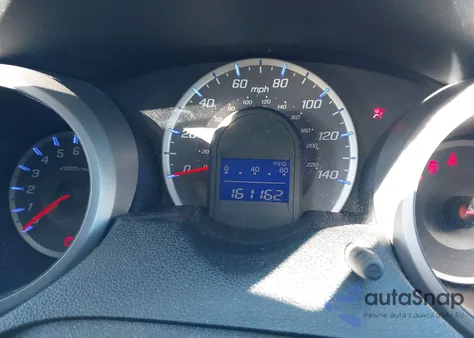 2011 Honda Fit z USA, uszkodzony, nr VIN JHMGE8H35BS001891